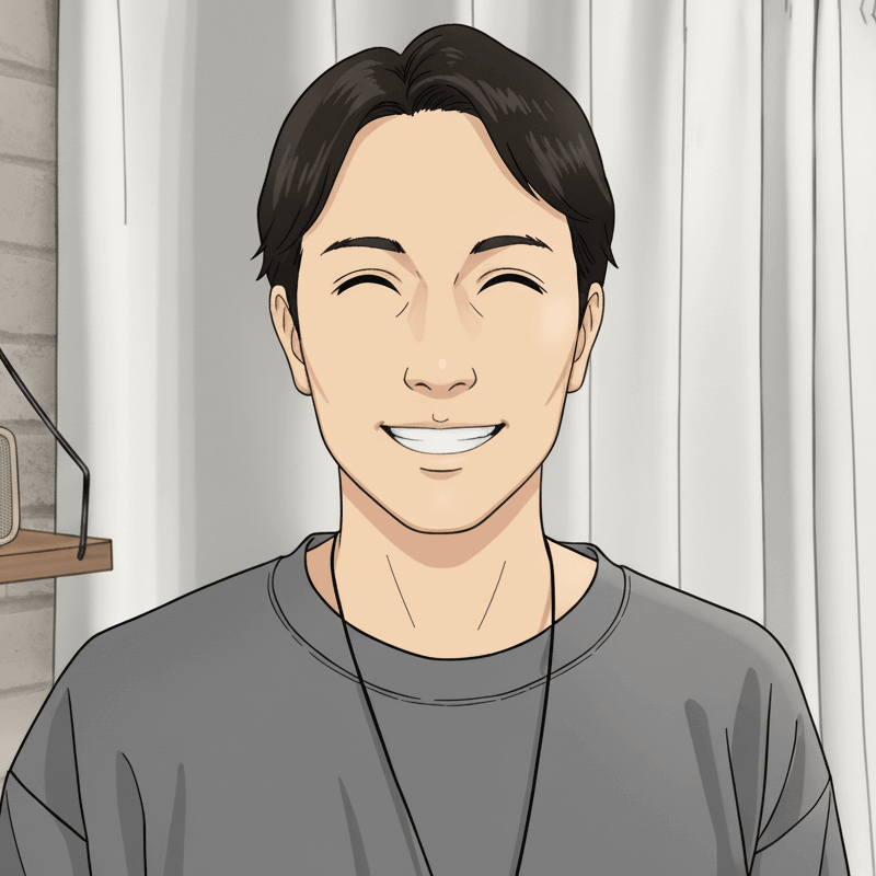 目を閉じて、にこやかに微笑んでいるアニメ風の男性のイラスト